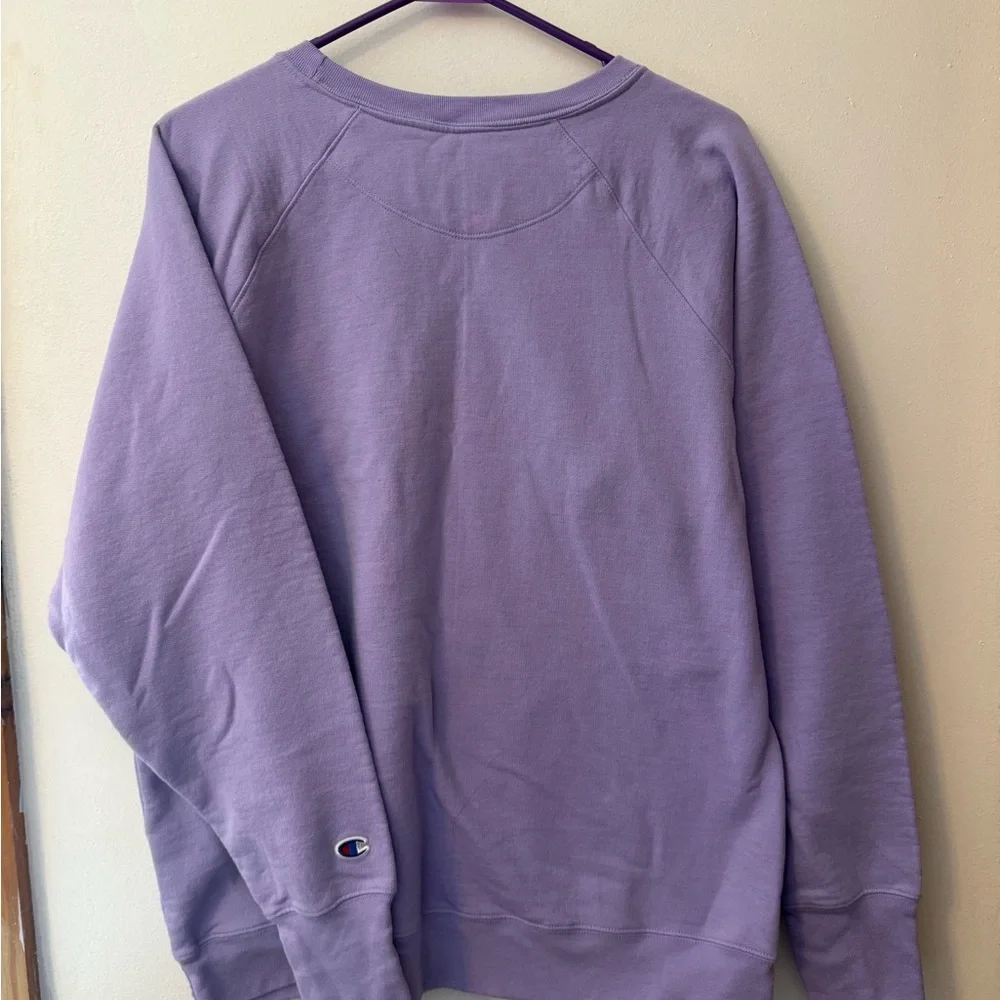 Champion Lavender Athletic Sweatshirt - Picture 3 of 3